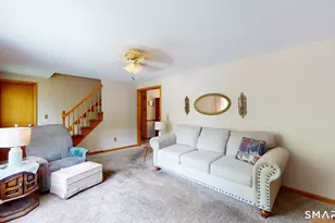 5 Pershing Rd, Windsor Locks, CT 06096 - Photo 11