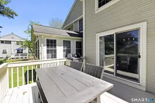 2107 Meadowview Dr, East Windsor, CT 06088 - Photo 35