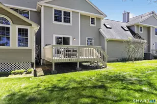 2107 Meadowview Dr, East Windsor, CT 06088 - Photo 37