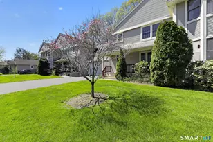 2107 Meadowview Dr, East Windsor, CT 06088 - Photo 3