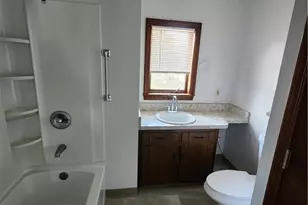 190 Divinity St, Bristol, CT 06010 - Photo 9