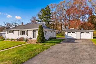 5 Oak Rd, Waterford, CT 06385 - Photo 3