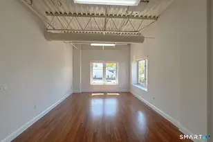 1139 Post Rd, Fairfield, CT 06824 - Photo 5