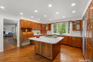73 Wolfpit Rd, Wilton, CT 06897 - Photo 9