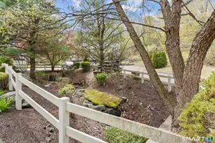 40 Trolley Bridge Rd, Shelton, CT 06484 - Photo 5