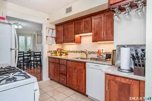 12 Byrne Ct, Farmington, CT 06032 - Photo 11