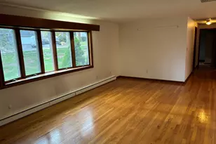 13 Robin Dr, East Haven, CT 06513 - Photo 5