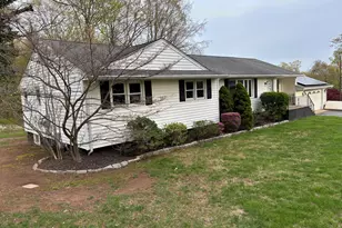 13 Robin Dr, East Haven, CT 06513 - Photo 29
