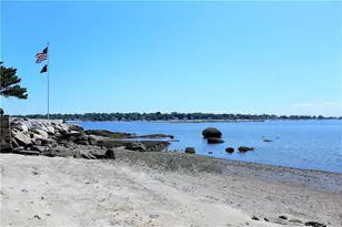 144 Davenport Dr, Stamford, CT 06902 - Photo 37