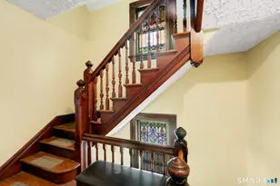 327 Edgewood Ave, New Haven, CT 06515 - Photo 21