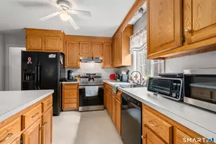 8 Crystal Ball Ct, Ellington, CT 06029 - Photo 13