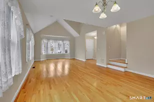 24 Lantern Ln, Vernon, CT 06066 - Photo 3