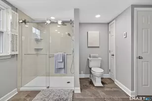 46 Lynde St, Old Saybrook, CT 06475 - Photo 33