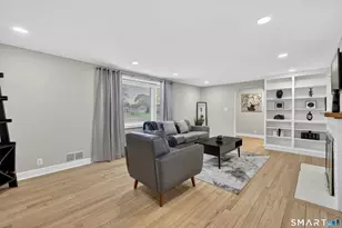 46 Lynde St, Old Saybrook, CT 06475 - Photo 15