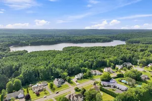 44 Chippenwood Ln, Bristol, CT 06010 - Photo 37