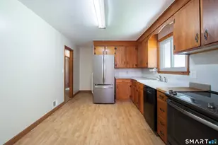 571 Avon Dr, Orange, CT 06477 - Photo 13