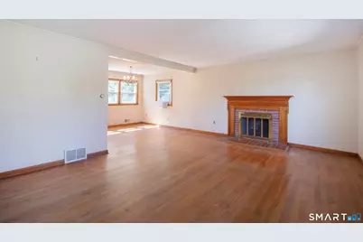 571 Avon Drive, Orange, CT 06477 - Photo 5