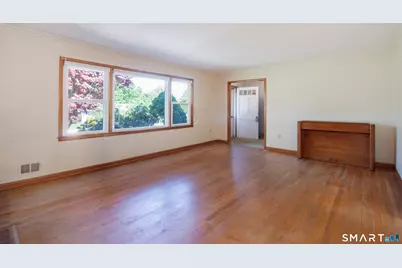 571 Avon Drive, Orange, CT 06477 - Photo 3