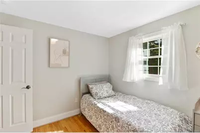 10 London Court, Old Saybrook, CT 06475 - Photo 15