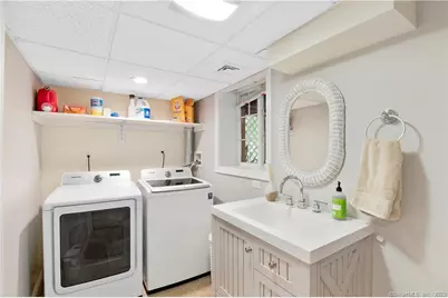 10 London Court, Old Saybrook, CT 06475 - Photo 25