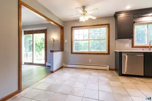 15 Kennedy Rd, Windsor, CT 06095 - Photo 9