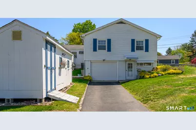 8 Teddy Lane, Norwich, CT 06360 - Photo 3