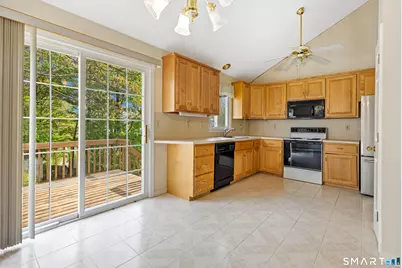 34 Fairlawn Street, Bristol, CT 06010 - Photo 7