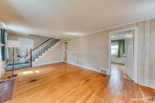 67 Bristol St, Hartford, CT 06106 - Photo 9