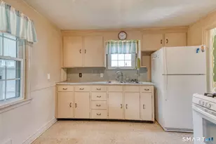 67 Bristol St, Hartford, CT 06106 - Photo 13