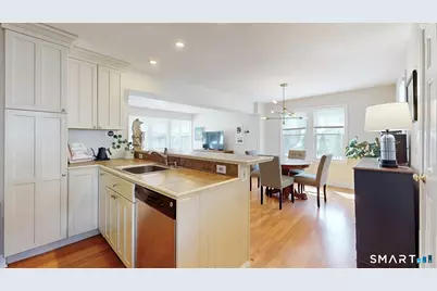 30 Bilyard Street, Milford, CT 06461 - Photo 11