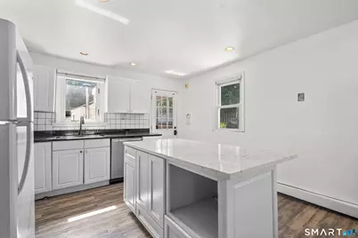 40 Hakim St Extension, Danbury, CT 06810 - Photo 9