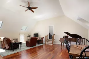27 Smoke Ridge Dr, Sherman, CT 06784 - Photo 9
