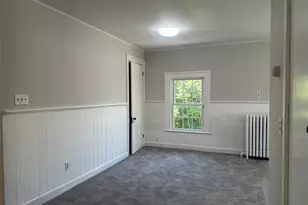 17 Broad St, Middletown, CT 06457 - Photo 3