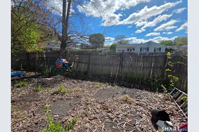23 Dan Parker Drive, Waterbury, CT 06704 - Photo 5