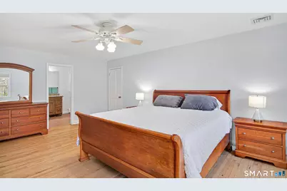 19 Crabapple Lane, Newtown, CT 06470 - Photo 17