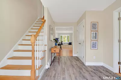19 Crabapple Lane, Newtown, CT 06470 - Photo 5