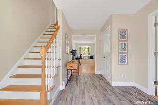 19 Crabapple Ln, Newtown, CT 06470 - Photo 5