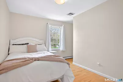 19 Crabapple Lane, Newtown, CT 06470 - Photo 21