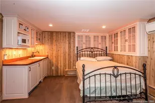 15 Sand Hill Rd, Simsbury, CT 06089 - Photo 23