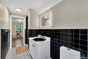62 Edgewood Way, New Haven, CT 06515 - Photo 29