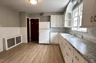124 Harborview Ave, Bridgeport, CT 06605 - Photo 5