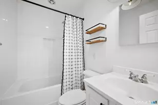 160 Glenbrook Rd, Stamford, CT 06902 - Photo 11