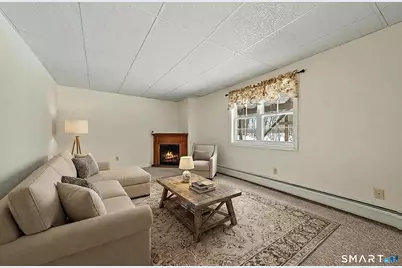 15 Indian Hill Lane #B, Newtown, CT 06482 - Photo 7