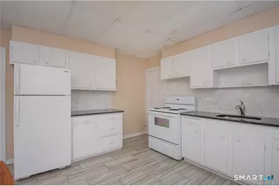 13 Wilcox Street, Wethersfield, CT 06109 - Photo 5