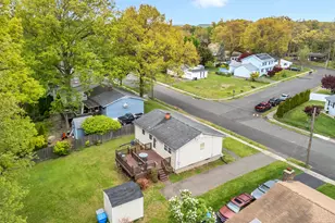 41 Hemingway St, Plainville, CT 06062 - Photo 33