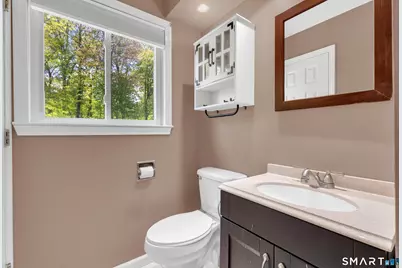 41 Hemingway Street, Plainville, CT 06062 - Photo 27