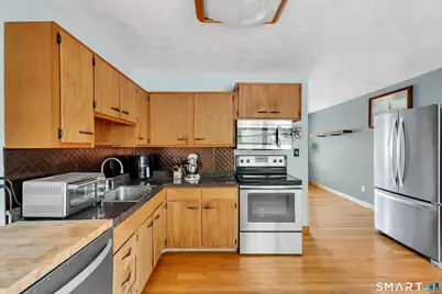 41 Hemingway Street, Plainville, CT 06062 - Photo 9