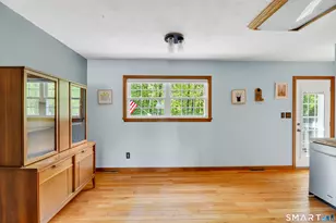 41 Hemingway St, Plainville, CT 06062 - Photo 7