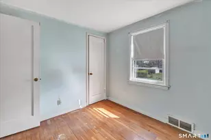3850 Old Town Rd, Bridgeport, CT 06606 - Photo 21