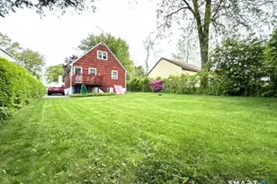 33 Victory Ave, Bridgeport, CT 06606 - Photo 15